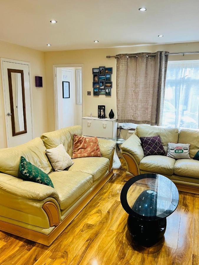 Reading West Homestay المظهر الخارجي الصورة