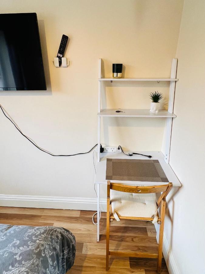 Reading West Homestay المظهر الخارجي الصورة