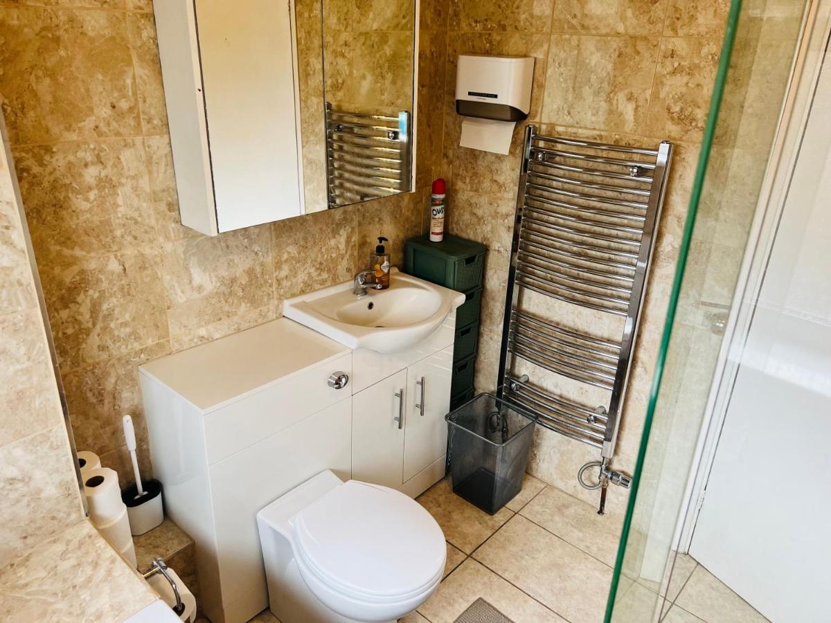 Reading West Homestay المظهر الخارجي الصورة